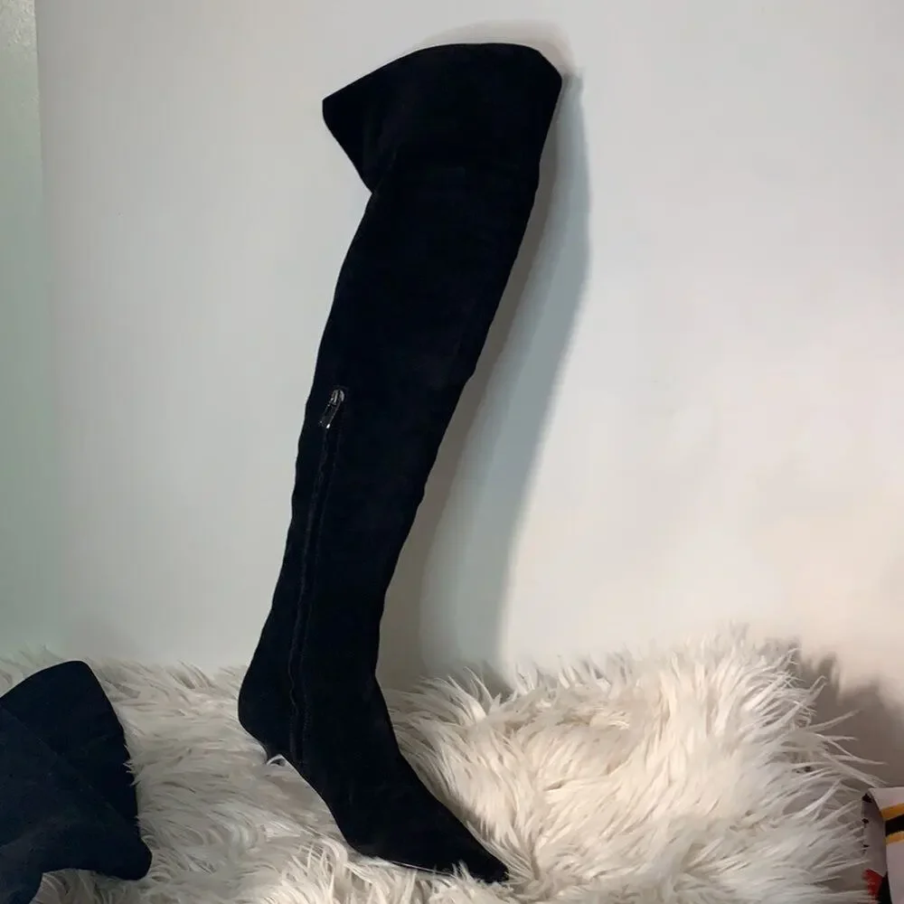 FENDI KNEE HIGH POINTIE TOE BLACK‎ SUEDE BOOTS SIZE 38 US8